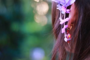 【Q&A】髪の毛を耳にかけたあとにつくあとを簡単に直す方法ってありませんか？