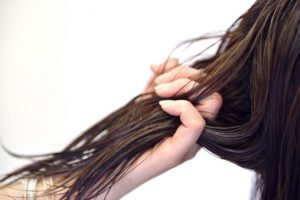 【Q&A】ヘアトリートメントは毎日つけたほうがよいのでしょうか？