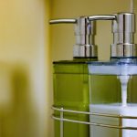 【QandA】湯シャンというのがありますが、シャンプーは髪に悪いんでしょうか?