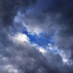 【QandA】髪の毛を扱いやすい天気ってありますか?