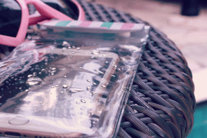 【QandA】髪が水に濡れてる時に日焼けすると余計に傷む？