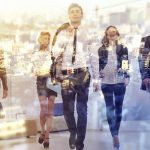 【QandA】白髪染めは何歳くらいからする人が多いのでしょうか？