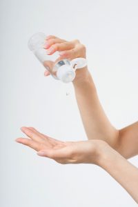 【QandA】洗い流さないタイプのオイルをつけたらペタンコに。量が多いのでしょうか？